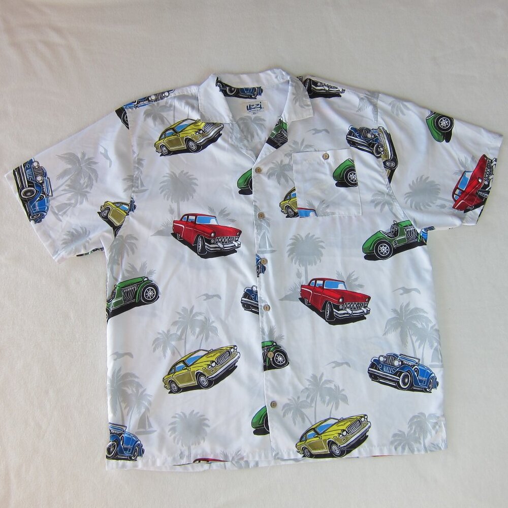 Uzzi Men's Short Sleeve White Lightweight Shirt One Pocket Graphic Print Size XL